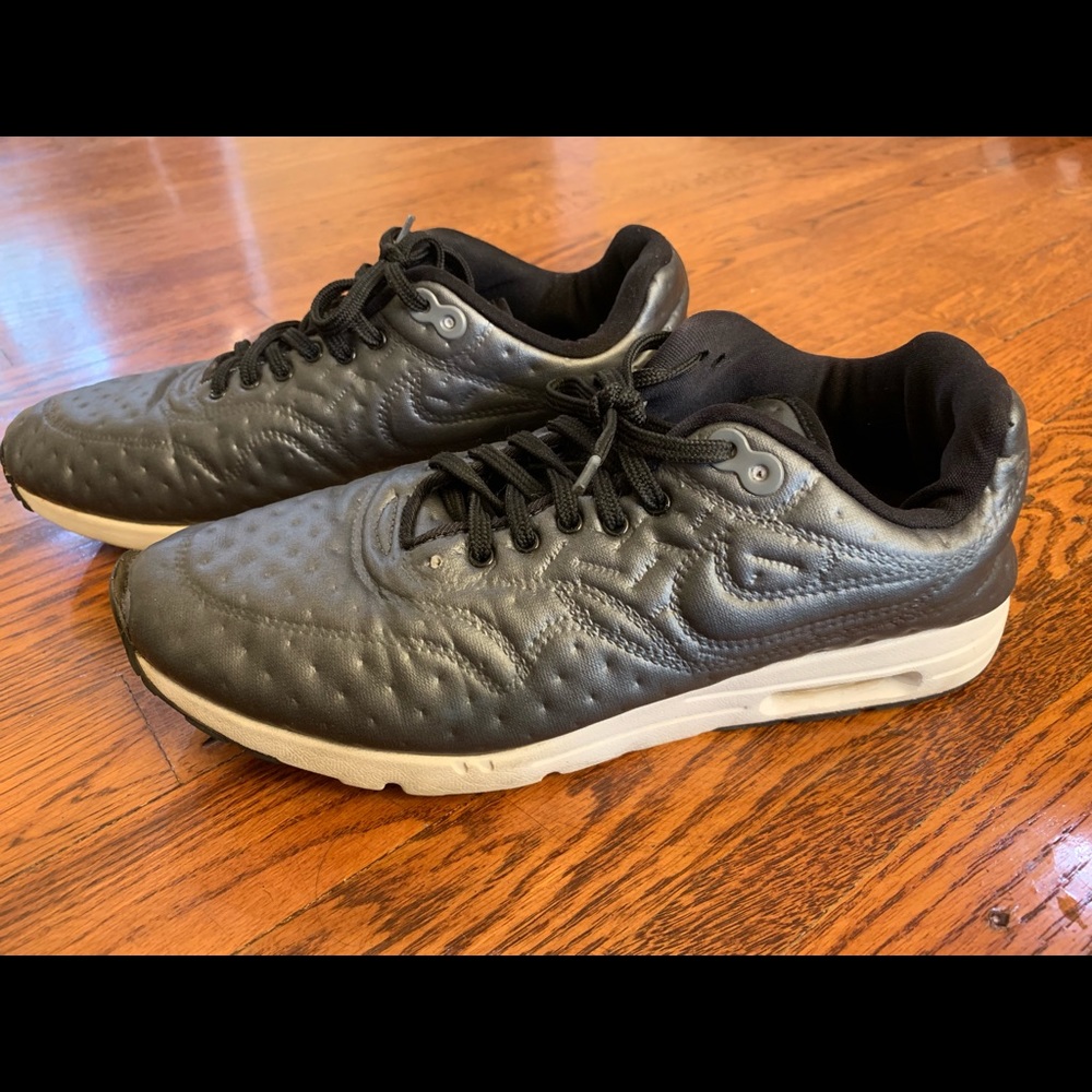 Nike Women Sneakers